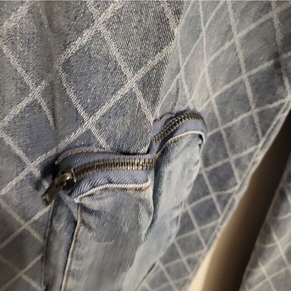 Fashion Nova Grunge Streetwear Medium Wash Long Baggy Leg Jeans, Junior 11 - Picture 6 of 9